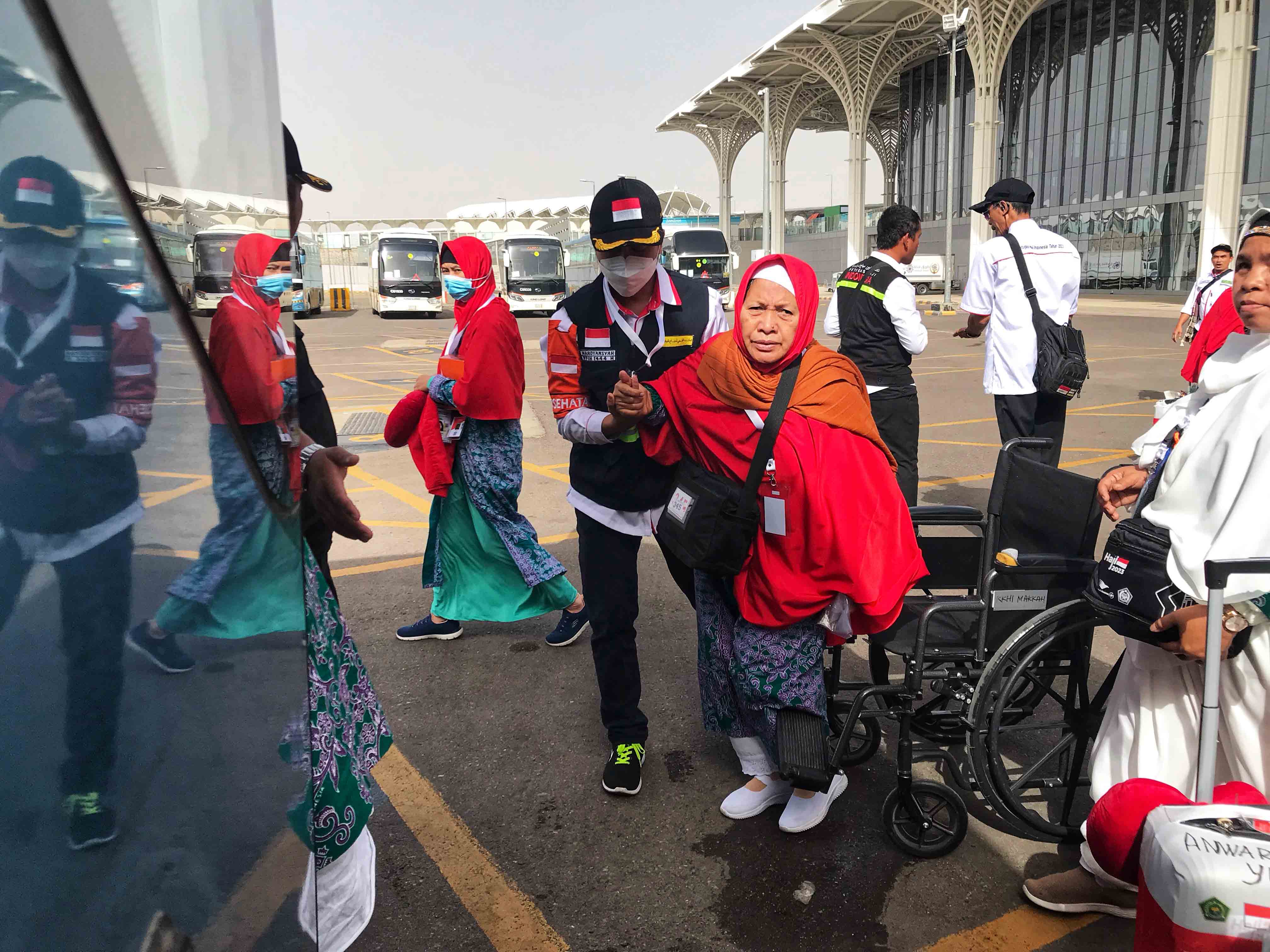 Embarkasi Jakarta-Bekasi Kloter Terakhir Kedatangan Jemaah Haji di Madinah